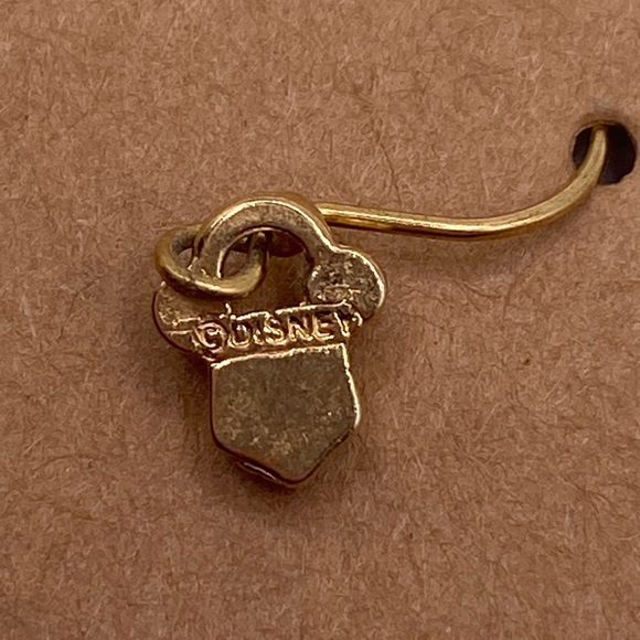 Disney Mickey Mouse earrings - Picture 3 of 5